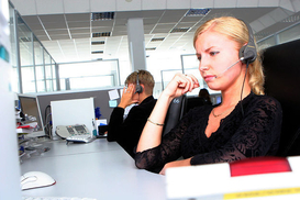 Технологии рядом: выгодно ли заменять телефонных операторов роботами