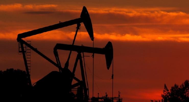 Цены на нефть остались в пределах 51 доллара