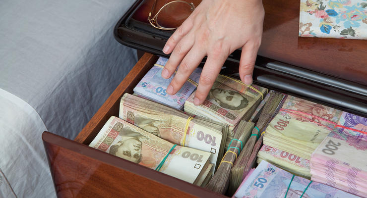 Где хранят деньги украинские чиновники