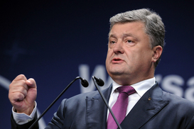 Порошенко: Россия просила нас весной купить ее газ