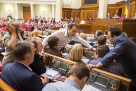 Рада облегчила поставщикам тепла и воды реструктуризацию долгов