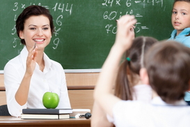 С 1 января учителя без категории будут получать больше 5 тысяч