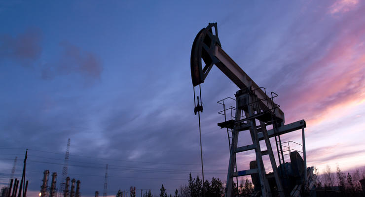 Нефть торгуется на уровне 46 долларов за баррель
