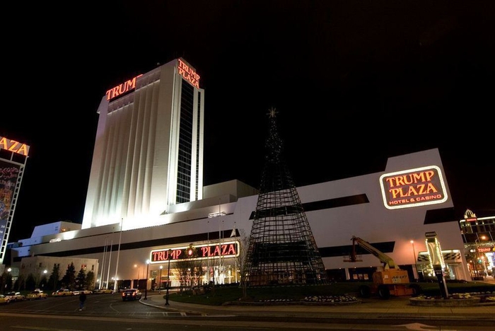 Не все так гладко: 4 провальных бизнеса Дональда Трампа