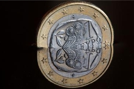 ЕС приостановил оказание финансовой помощи Греции