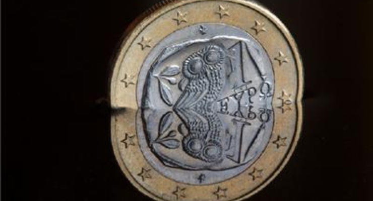 ЕС приостановил оказание финансовой помощи Греции