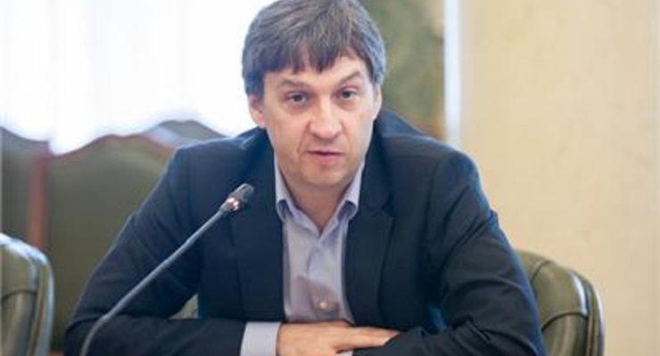 Нацбанк может снять валютные ограничения в начале 2017 года - Чурий