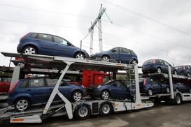 Кабмин одобрил спецпошлины на ввоз авто из ЕС