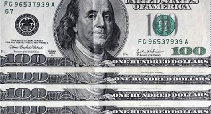 Курс продажи наличного доллара вырос на 36 копеек