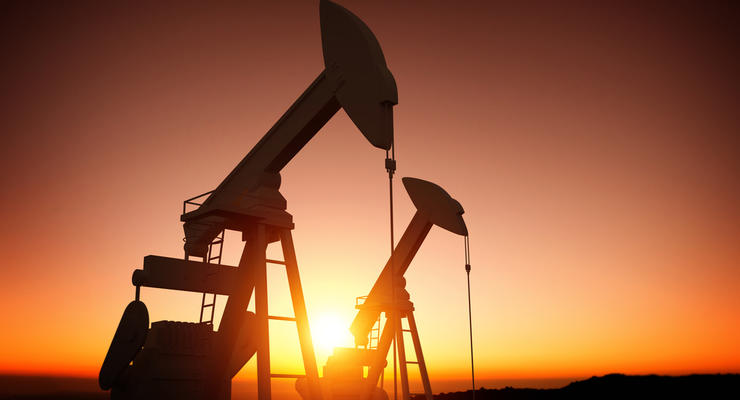 Нефть дорожает на ожиданиях восстановления баланса на рынке