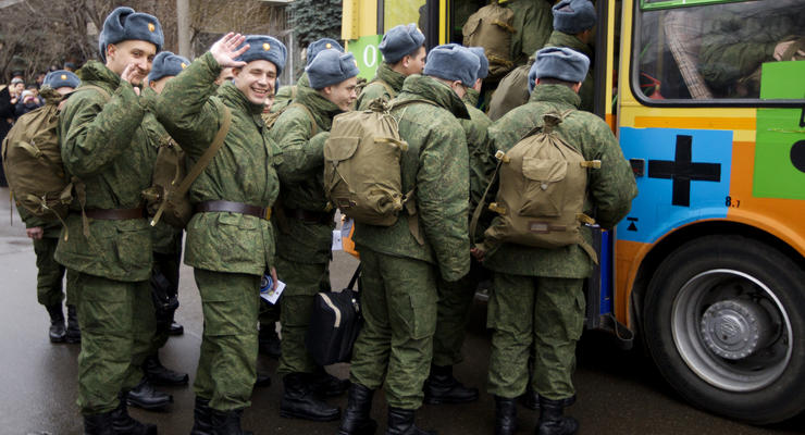В России закрыли сайты, помогавших "откосить" от армии
