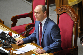 Парубий пригрозил депутатам невыплатой зарплат