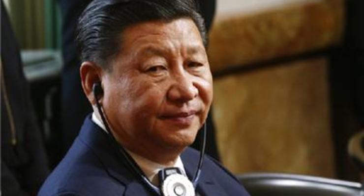 Президент Китая в Давосе призвал отказаться от торговых войн