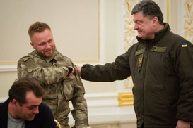 Белорус из "Азова" купил самолет и две квартиры