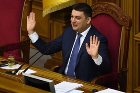 Нет тут никакой трагедии: Гройсман поддержал массовое закрытие ФЛП