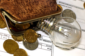 Украинцы недоплачивают за электроэнергию до 60% стоимости