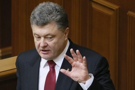 Субсидии в Украине будут выплачивать деньгами - Порошенко