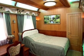 На поезде с шиком: Укрзализныця рекламирует вагоны-салоны