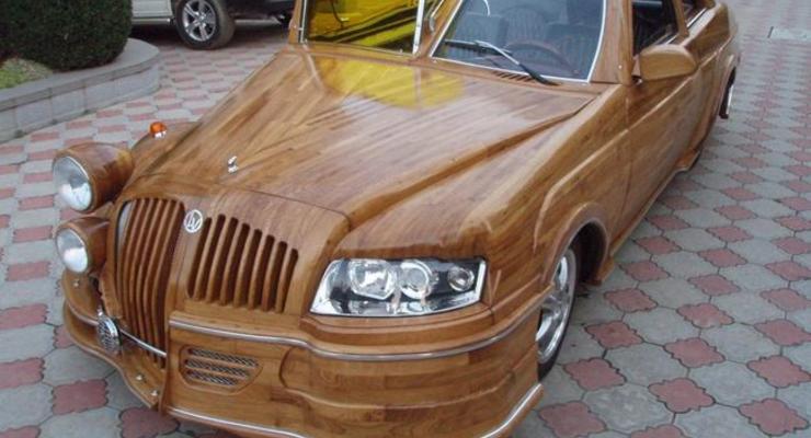 Украинец продает "дубовый" автомобиль