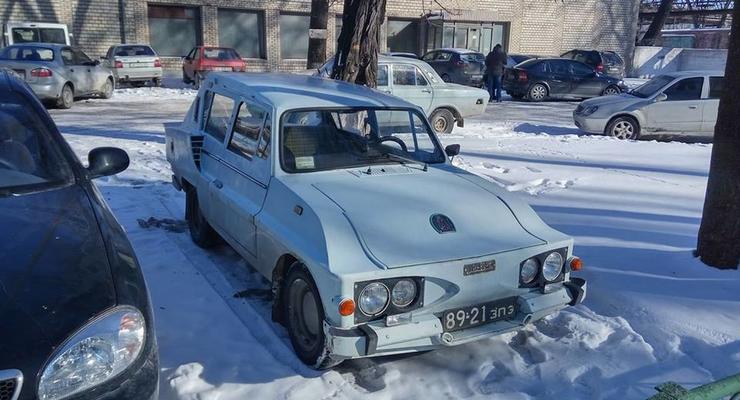 В Запорожье заметили необычный автомобиль