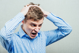 Как нарушают трудовые права украинцев