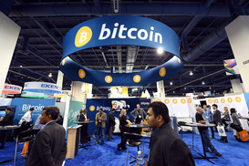 Курс биткоина впервые в истории превысил цену золота