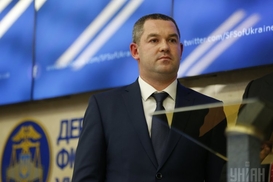 Новый руководитель ГФС оформил Lexus  на свою пожилую мать