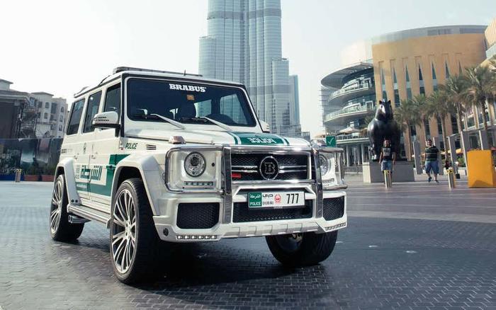 ТОП-5 самых крутых авто полиции Дубая