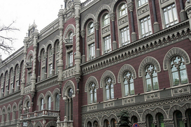 НБУ упростил перевоз наличной валюты через границу