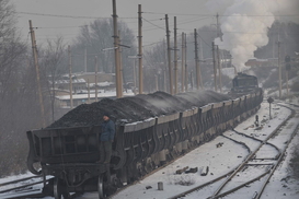 Россия вывозит с Донбасса свыше 10 тысяч тонн украинского угля в сутки