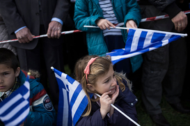 Греки отказываются платить налоги из-за низких доходов