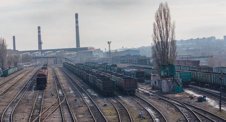 Россия начнет поставки руды на оккупированный Донбасс