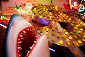 Откуда и сколько денег было переведено украинцам в 2016 году