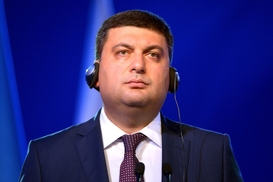 Гройсман показал, как в Украине подешевели лекарства