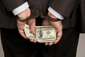 Кабмин распределил коррупционные средства