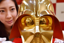 В Японии продают шлем Дарта Вейдера за 1,4 миллиона долларов