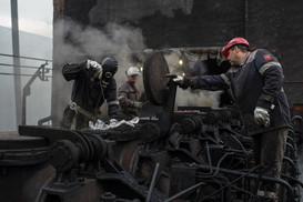 Авдеевский коксохим вернулся к режиму работы мирного времени