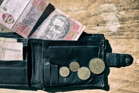 Задолженность по зарплате в Украине увеличилась