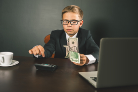 Украинцы будут платить алименты по-новому