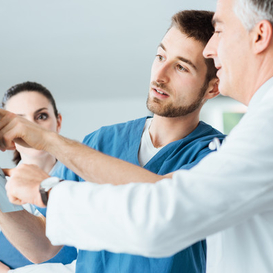 Иван Сорока и Лариса Канаровская: Деньги без пациентов