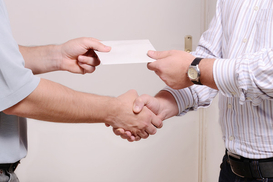 В Украине стало больше "белых" зарплат