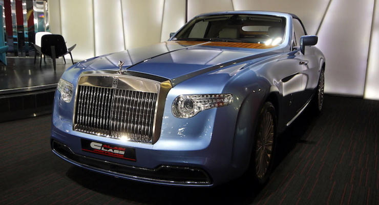 В Дубае за 2 миллиона долларов продают уникальный Rolls-Royce