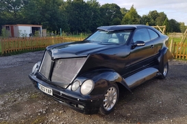 В Англии продают страшный Mercedes за 3500 фунтов стерлингов