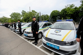 Снова берут: украинские полицейские вымогают взятки