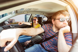 Стало известно, кто из депутатов чаще всего пользовался служебным авто