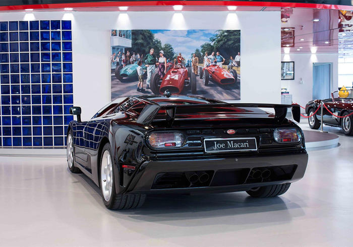 В Англии продают Bugatti за 1,2 миллиона долларов