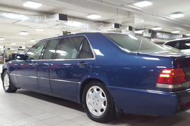 Авто оснащено автоматической коробкой передач