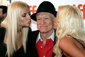 Кому достанется миллионное состояние отца Playboy Хью Хефнера