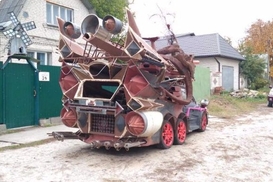 Украинец за 300 тысяч гривен создал автомобиль-монстр