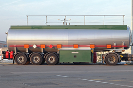 Поставки бензинов из Беларуси в Украину упали на 90%